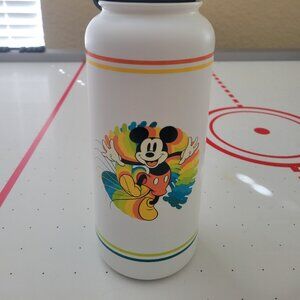 Disney World Mickie Mouse Thermos